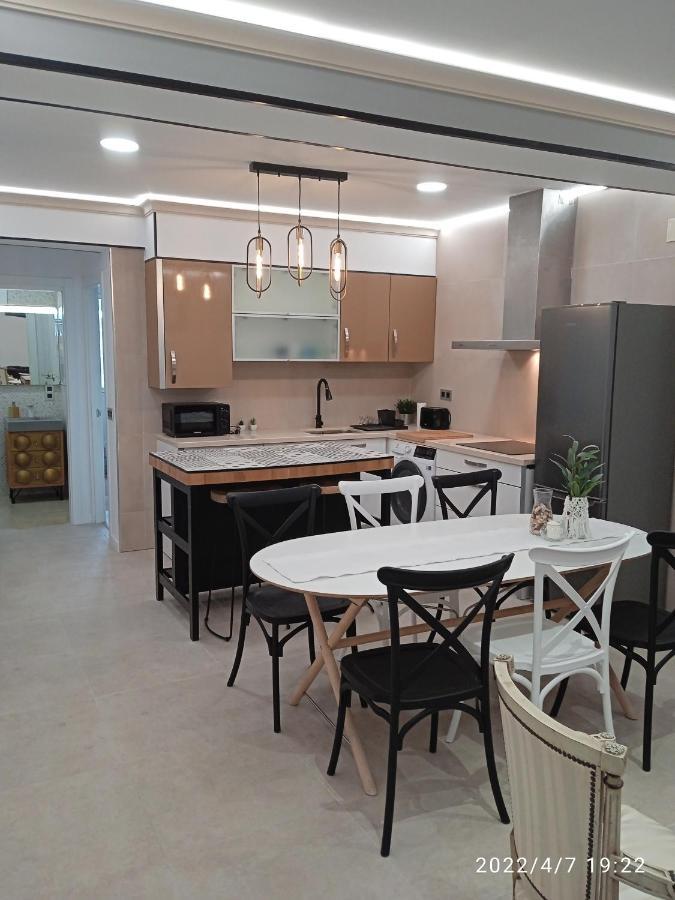 Apartamento Isaac Junto A La Muralla Romana Lägenhet Lugo Exteriör bild