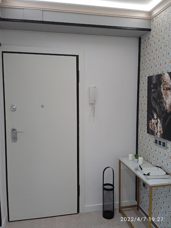 Apartamento Isaac Junto A La Muralla Romana Lägenhet Lugo Exteriör bild
