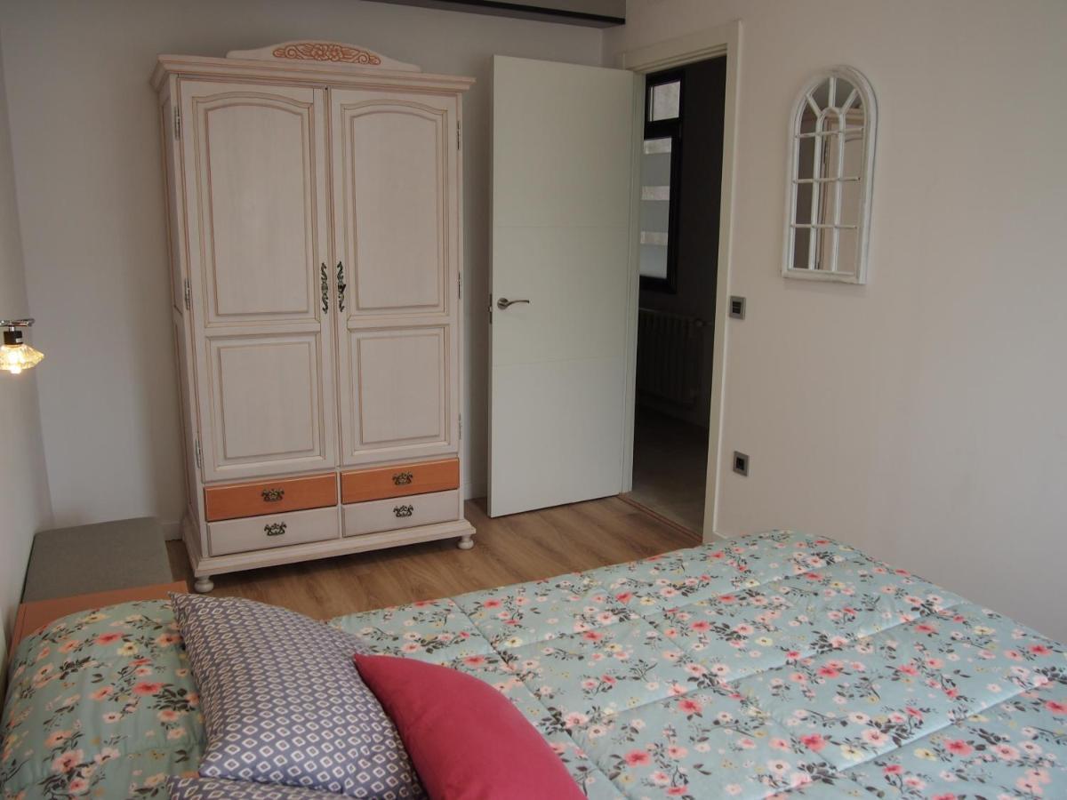 Apartamento Isaac Junto A La Muralla Romana Lägenhet Lugo Exteriör bild